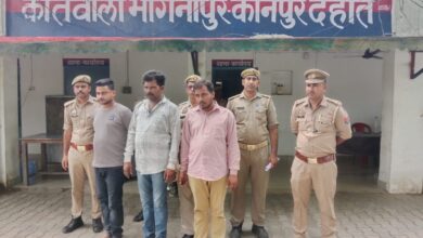 Photo of कानपुर देहात में 28 किलो गांजे के साथ तीन तस्कर गिरफ्तार, स्विफ्ट डिजायर कार सीज