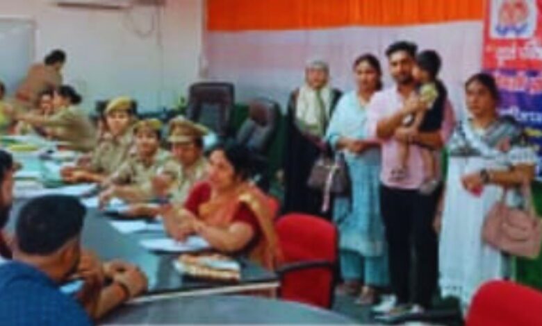 प्रोजेक्ट नई किरण में आए 42 मामले,05 परिवारों में पति पत्नी खुशी खुशी साथ रहने को तैयार 3 pol