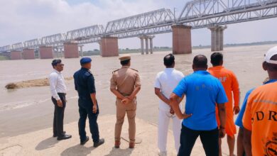 Photo of कालपी में सफल बाढ़ राहत मॉक ड्रिल: NDRF और SDRF ने परखी तैयारियां
