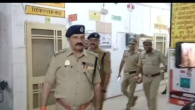 Photo of कानपुर देहात में शातिर लुटेरा पुलिस मुठभेड़ में गिरफ्तार,साथी फरार