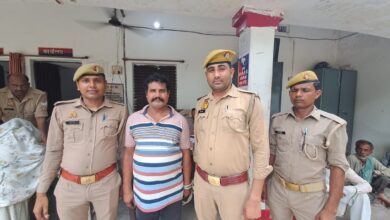 Photo of पुलिस ने हत्या व एस सी,एस टी एक्ट मामले में फरार चल रहे आरोपी को दबोचा,भेजा जेल