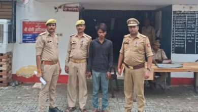 Photo of कानपुर देहात: महिला उत्पीड़न और पॉक्सो केस में वांछित गिरफ्तार