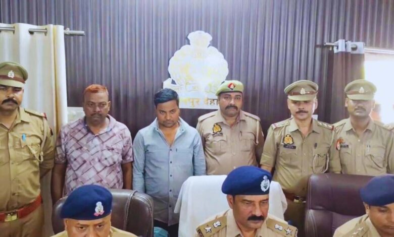 कानपुर देहात पुलिस को बड़ी सफलता, दो शातिर चोर गिरफ्तार 1 Add a subheading 28