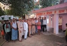 Photo of संकट मोचन धाम से चोरी हुई घंटियां मिलीं, पुजारी को सौंपी गईं