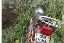 Photo of कानपुर देहात में सड़क हादसे में बाइक सवार युवक की मौत,साथी गंभीर 