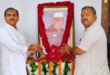 Photo of राघव अग्निहोत्री ने पूर्व विधायक योगेंद्र पाल सिंह को दी श्रद्धांजलि