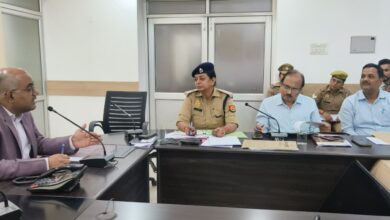 Photo of डीएम की पहल: 14 पीड़ित महिलाओं को 54 लाख की सहायता, ‘रानी लक्ष्मीबाई योजना’ बनी सहारा