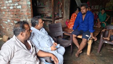 Photo of राघव अग्निहोत्री ने शोक संतप्त परिवार को दी सांत्वना