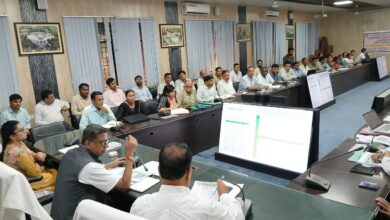 Photo of डीएम ने की स्वास्थ्य योजनाओं की समीक्षा, दिए निर्देश