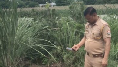 Photo of कानपुर देहात में ट्रेन से कटकर युवक की मौत