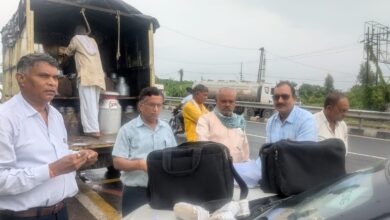 Photo of कानपुर देहात में दूषित दूध और खोया पर शिकंजा, 9 नमूने जांच के लिए भेजे गए