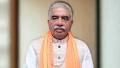 Photo of फतेहपुर में मंत्री राकेश सचान के निर्देश पर चपरासी निलंबित