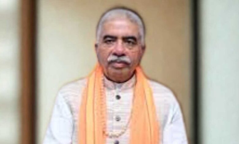 फतेहपुर में मंत्री राकेश सचान के निर्देश पर चपरासी निलंबित 3 rakesh 2