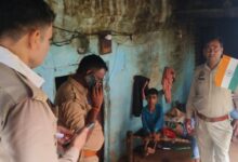 Photo of कानपुर देहात में युवती ने संदिग्ध परिस्थितियों में की आत्महत्या,परिजनों में मचा कोहराम