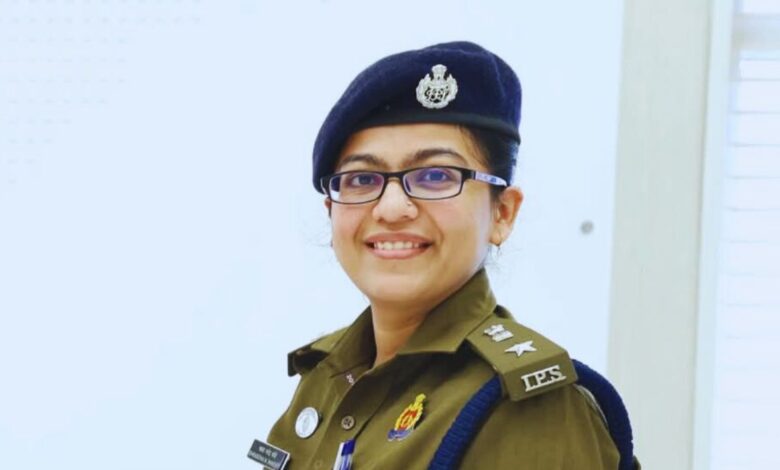कौन हैं कानपुर देहात की नई एसपी श्रद्धा नरेंद्र पांडे? जानिए उनके बारे में सब कुछ 3 sp knd