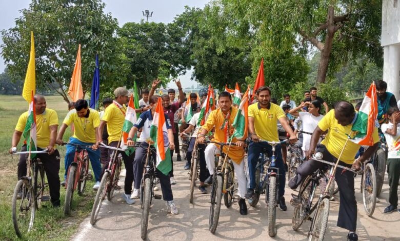 कानपुर देहात में 'संडे ऑन साइकिल रैली' का आयोजन, 60 बच्चों ने राष्ट्रीय खेल दिवस पर लिया हिस्सा 1 खेल