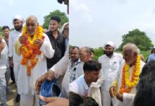Photo of पूर्व शिक्षक देशराज यादव के गया प्रस्थान पर समाजसेवी मिलन यादव समेत ग्रामवासियों ने किया स्वागत सम्मान