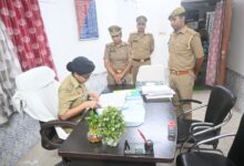 Photo of पुलिस अधीक्षक ने बरौर थाने का किया औचक निरीक्षण,साफ सफाई और व्यवस्था से दिखीं संतुष्ट