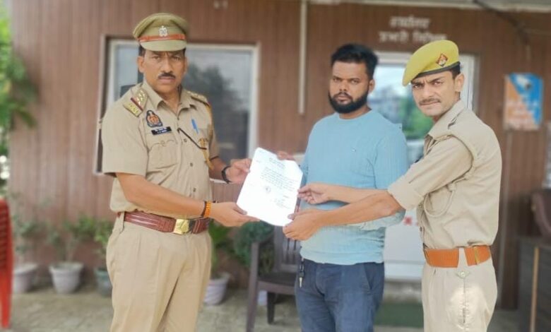 अपराध नियंत्रण पर रनियां पुलिस की बड़ी कामयाबी: साइबर ठगी में गंवाए 23000 कराए वापिस 3 IMG 20250920 WA0032