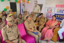 Photo of भोगनीपुर में जिलाध्यक्ष रेणुका सचान ने मिशन शक्ति केंद्र का फीता काटकर किया शुभारंभ
