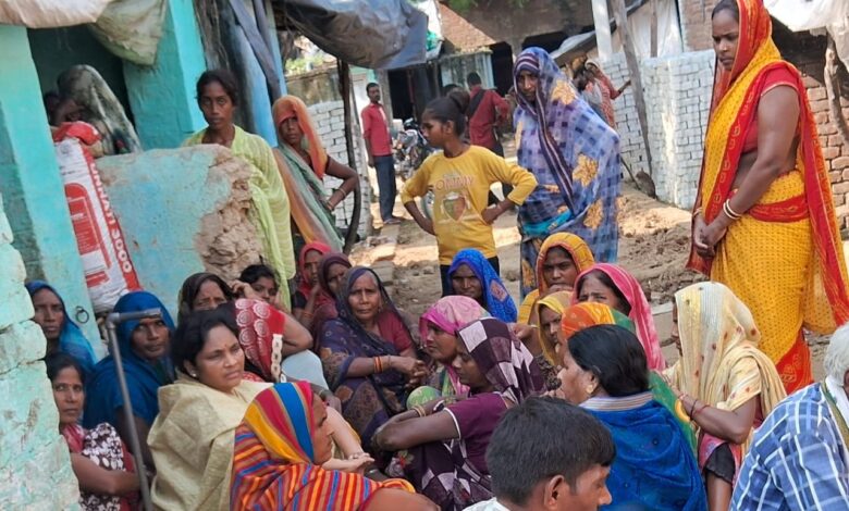 गया से पिंडदान कर घर वापस लौट रहे कानपुर देहात के चार लोगों की सड़क हादसे में मौत 3 IMG 20250923 WA0274