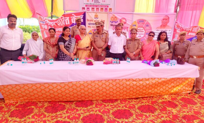 रनियां में चला महिला जागरूकता अभियान 3 IMG 20250926 WA0268