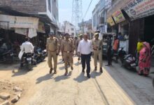 Photo of पुखरायां में त्योहारों से पहले पुलिस प्रशासन ने किया फ्लैग मार्च