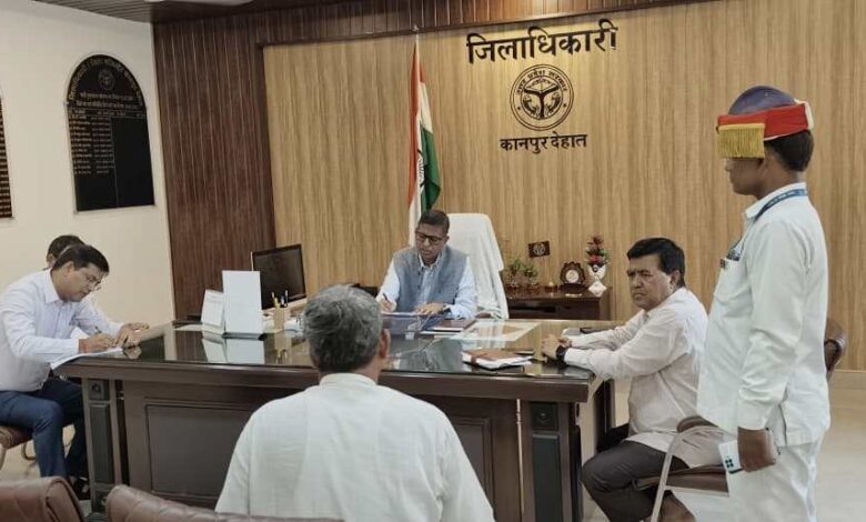 जिलाधिकारी ने जनसुनवाई में सुनी आमजन की समस्याएँ, समयबद्ध एवं गुणवत्तापूर्ण निस्तारण के निर्देश 3 IMG 20250901 130944