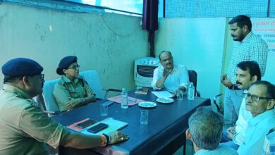 Photo of कानपुर देहात: पुलिस अधीक्षक श्रद्धा नरेंद्र पांडेय ने थाना भोगनीपुर में सुनीं शिकायतें,निस्तारण के दिए निर्देश