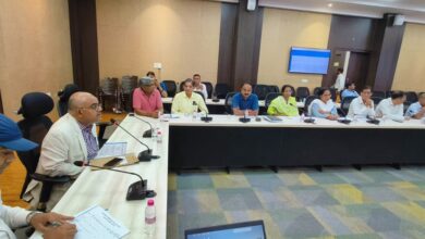 Photo of कानपुर : मिलावटखोरों पर कसेगा शिकंजा, डीएम ने लगाई अफसरों को फटकार