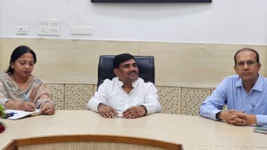 Photo of मत्स्य जीवी सहकारी संघ के सभापति वीरू सहानी ने की समीक्षा बैठक