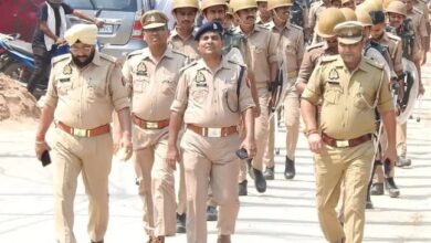 Photo of कानपुर देहात में त्योहारों के मद्देनजर पुलिस ने ग्रामीण क्षेत्रों में निकाला पैदल मार्च,कराया सुरक्षा का अहसास
