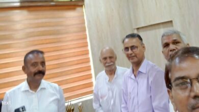 Photo of शिक्षक संघ की पहल लाई रंग: जिला विद्यालय निरीक्षक ने कई लंबित मामलों का किया निस्तारण
