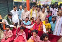 Photo of दिव्यांगजनों को मिली मोटराइज्ड ट्राईसाइकिल और ब्रेल किट, विधायक ने किया वितरण