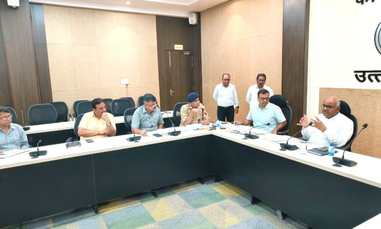 गिरोहबंदी कर सरकारी भूमि पर कब्जा करने वालों पर होगी कड़ी कार्रवाई 3 photo 34 1 1