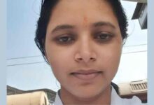 Photo of झींझक में रेलवे ट्रैक पार करते समय युवती की ट्रेन से कटकर दर्दनाक मौत