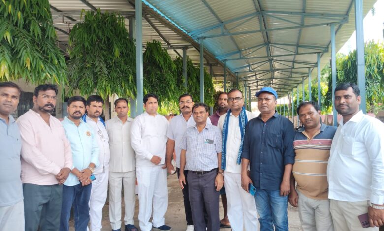 बसपा के पूर्व मंडल प्रभारी असर्फी लाल संखवार का निधन, नेताओं ने दी श्रद्धांजलि 1 photo 41