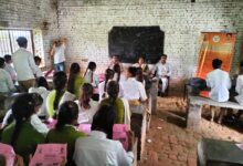 Photo of आर०एस० एजुकेशन सेन्टर और गाँधी इंटर कॉलेज में कैरियर काउंसलिंग कार्यशाला का आयोजन