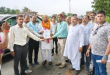 Photo of टीईटी अनिवार्य करने के फैसले से शिक्षकों में नाराजगी,सांसद को सौंपा ज्ञापन