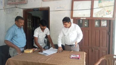 Photo of एसडीएम ने किया नरवल पीएचसी का औचक निरीक्षण, डॉक्टर व फार्मासिस्ट अनुपस्थित मिले