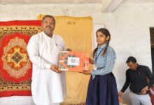 Photo of मार्डन पब्लिक स्कूल में आयोजित प्रतियोगिता में विजेता बच्चों को राघव अग्निहोत्री ने किए पुरस्कार वितरित