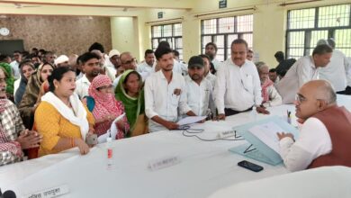 Photo of कानपुर : संपूर्ण समाधान दिवस में आया अवैध क्लिनिक का प्रकरण डीएम के निर्देश पर सीएमओ ने की जांच अवैध क्लिनिक हुआ सील