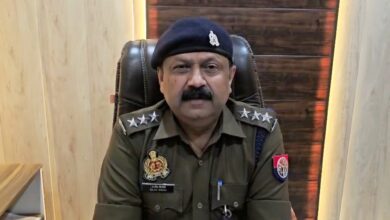 Photo of कानपुर देहात: एकतरफा प्यार में सिरफिरे आशिक ने दुल्हन पर चलाई गोली, बाल-बाल बची जान, आरोपी हथियार समेत गिरफ्तार