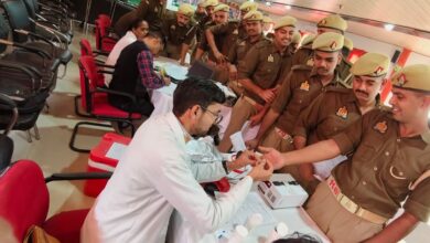 Photo of पुलिस की मानवता पहल: कानपुर देहात पुलिस लाइन में स्वैच्छिक रक्तदान शिविर आयोजित