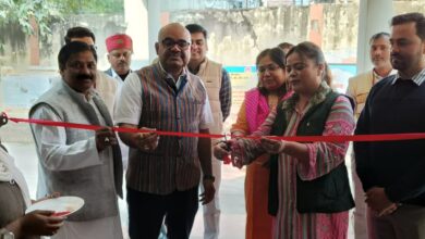 Photo of कानपुर : जिलाधिकारी ने ग्वालटोली पीएचसी में लिया फीडबैक