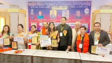 Photo of लखनऊ में कानपुर देहात के 7 शिक्षकों को मिला ‘राष्ट्रीय शिक्षा सारथी सम्मान’