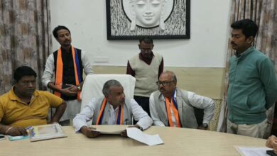 Photo of कानपुर: एससी/एसटी आयोग के सदस्य की अध्यक्षता में सर्किट हाउस में समीक्षा बैठक संपन्न