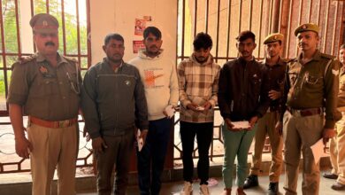 Photo of सरकारी आवास का झाँसा, अश्लील धमकी का डर: कानपुर देहात में 4 शातिर साइबर अपराधी गिरफ्तार, कई राज्यों में फैला था जाल
