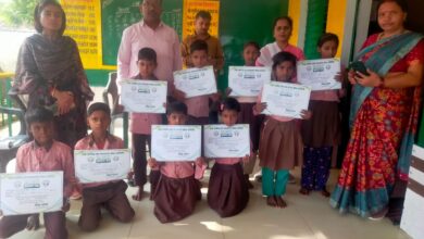 Photo of एक उम्मीद सेवा समिति ने मेधावी छात्र छात्राओं को प्रमाण पत्र देकर किया सम्मानित