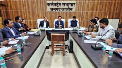 Photo of जालौन: सड़क सुरक्षा को लेकर डीएम सख्त, रॉन्ग साइड व ओवरस्पीडिंग पर अब होगी एफआईआर—जेल भेजने के निर्देश